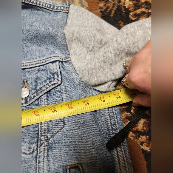 Levi jacket - Picture 12 of 14